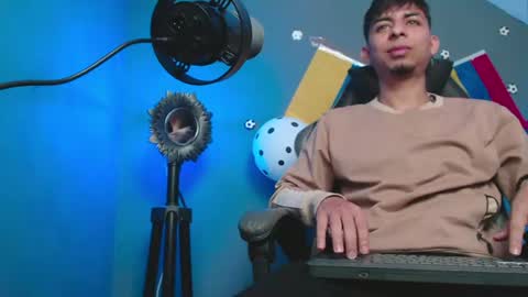 Alpha LATINO online show from July 8, 10:42 am