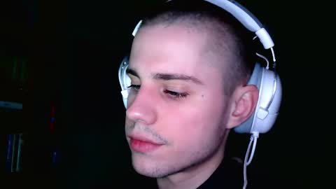 Mr Roman online show from February 15, 9:33 pm