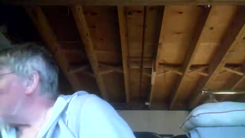 mrblade666 online show from April 18, 12:42 pm