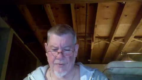 mrblade666 online show from April 28, 12:20 am