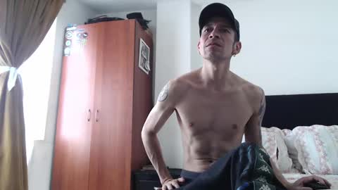 mrcock_col online show from January 20, 5:37 pm