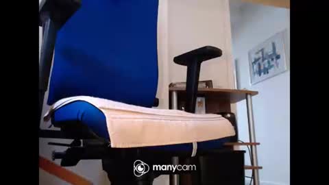 Snapshot of mrduplo1975 chatting on February 4, 1:28 pm MrJohnsen1975 online show from February 4, 1:28 pm