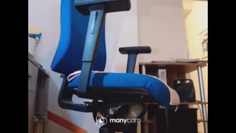 Snapshot of mrduplo1975 chatting on February 10, 6:12 pm MrJohnsen1975 online show from February 10, 6:12 pm