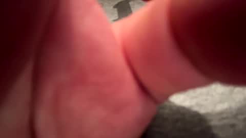 mreric_210 online show from October 18, 6:05 am