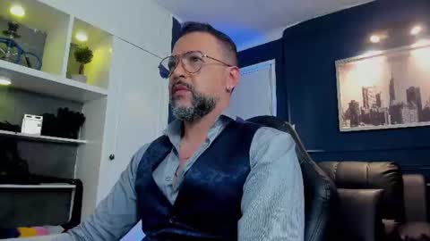 MrFrank. online show from June 23, 2:59 pm
