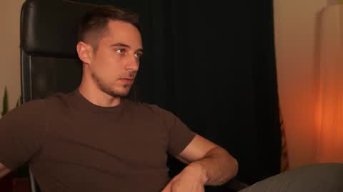 juan luis online show from February 24, 6:50 pm