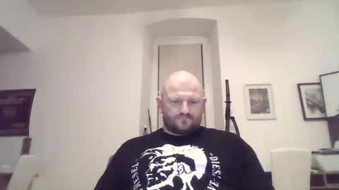 Snapshot of mrhotsex69 chatting on February 10, 12:04 am mrhotsex69 online show from February 10, 12:04 am