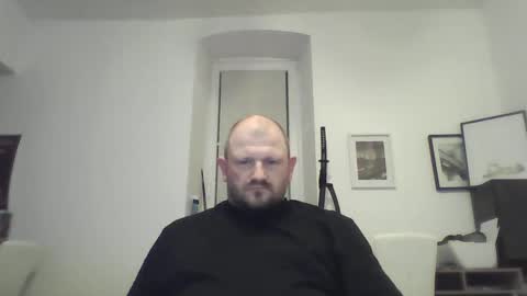 Snapshot of mrhotsex69 chatting on March 19, 12:14 am mrhotsex69 online show from March 19, 12:14 am