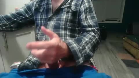 Snapshot of mrjackstraw469 chatting on October 27, 2:26 am mrjackstraw469 online show from October 27, 2:26 am