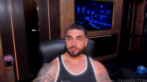 mrkarlhot99 online show from July 4, 8:31 am