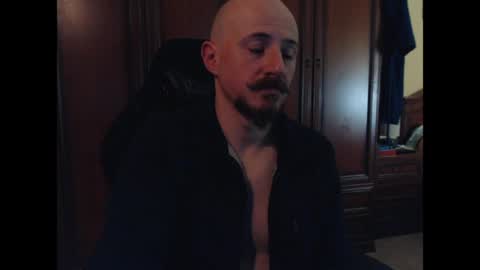 Antony online show from April 15, 2:02 pm