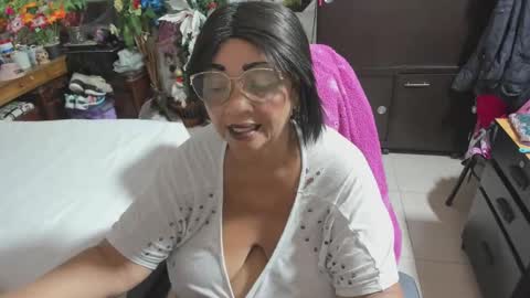mrs_mommy online show from January 12, 7:08 pm