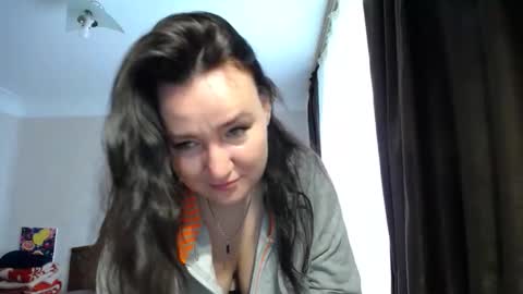 Snapshot of mrs_smith__ chatting on June 3, 7:55 am mrs_smith__ online show from June 3, 7:55 am