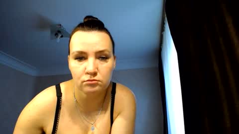 mrs_smith__ online show from June 30, 12:28 pm