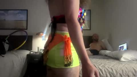 mrskittycat online show from July 13, 8:50 am