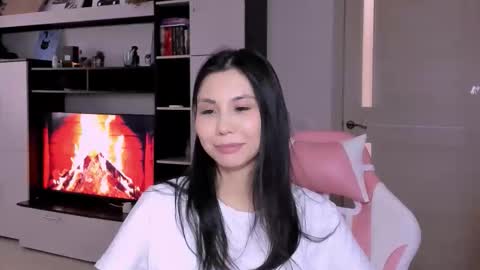 Snapshot of ms_emily_ chatting on March 3, 11:27 am ms_emily_ online show from March 3, 11:27 am