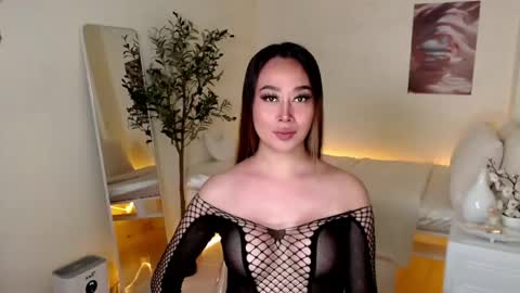 Evon online show from May 17, 1:18 pm