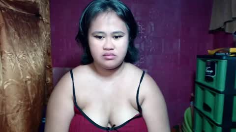 Snapshot of ms_nathalie chatting on June 27, 6:07 am Nathalie online show from June 27, 6:07 am