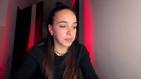 ms_sophiee online show from April 30, 6:03 pm