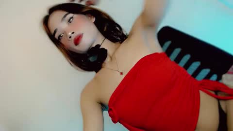 mscherry_ online show from May 30, 10:34 am