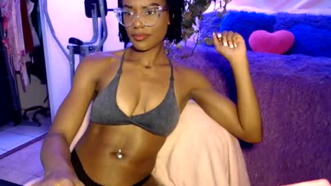 Snapshot of msemonibrown chatting on June 8, 5:02 pm CocoSage online show from June 8, 5:02 pm