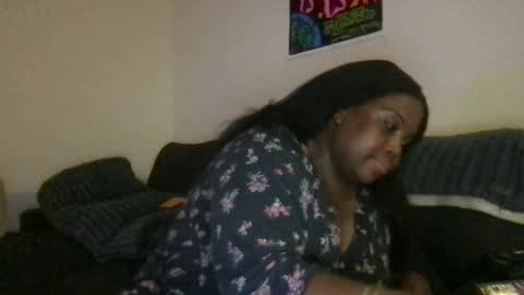 Snapshot of msjonemillion chatting on June 20, 2:25 am Chocolate Candy Stick online show from June 20, 2:25 am