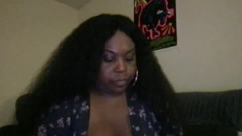 Snapshot of msjonemillion chatting on July 4, 11:44 pm Chocolate Candy Stick online show from July 4, 11:44 pm