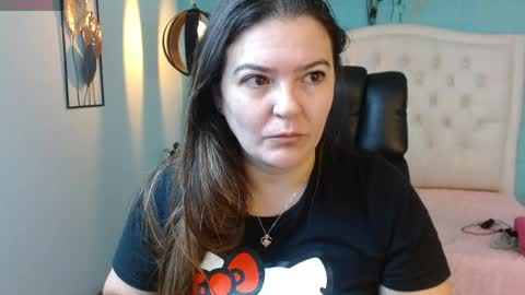Jossie online show from May 24, 3:33 am