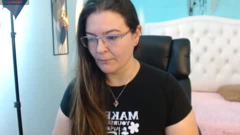 Jossie online show from May 30, 3:58 am