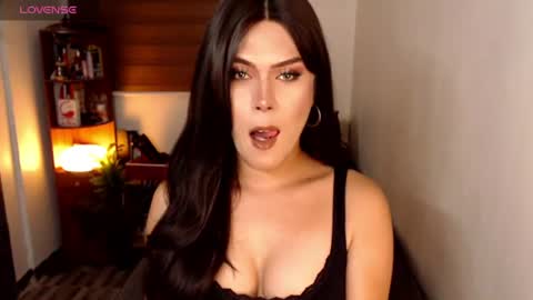 Snapshot of msveeyxo1 chatting on July 18, 3:05 pm Veey online show from July 18, 3:05 pm