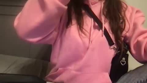 Tara Jane online show from February 18, 5:47 am