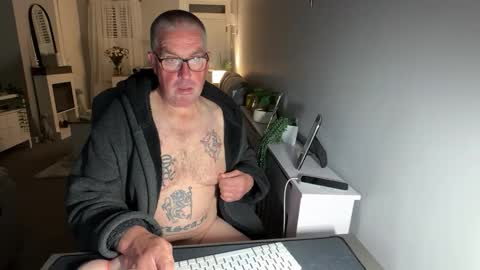 mtb1697 online show from September 30, 10:59 pm