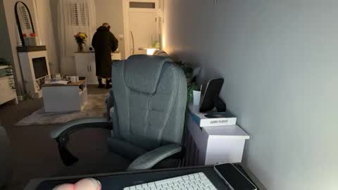 mtb1697 online show from November 16, 11:43 pm