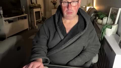 mtb1697 online show from March 17, 12:26 am