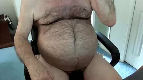 Snapshot of muff3ater chatting on May 5, 6:05 pm muff3ater online show from May 5, 6:05 pm