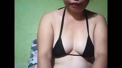 muffy_bunny online show from May 20, 9:21 pm