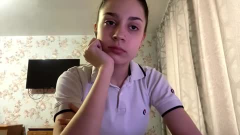 Tia online show from February 12, 7:14 am