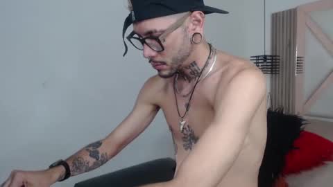 murdok  online show from March 10, 10:04 am