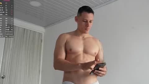 muscle_king_cum online show from March 5, 12:34 pm
