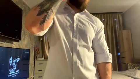 muscularjuggler online show from February 20, 4:29 pm