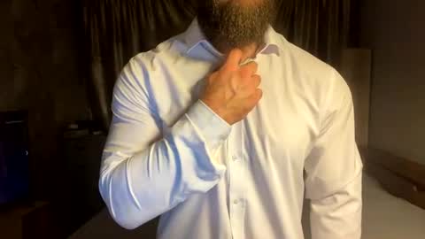 Snapshot of muscularjuggler chatting on June 30, 4:19 pm muscularjuggler online show from June 30, 4:19 pm