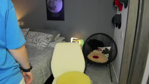 VALENTINA Luna  online show from April 5, 1:58 am