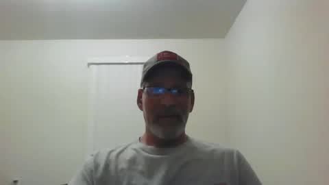 Snapshot of mustang_daddy chatting on September 9, 1:10 pm 307MountainMan online show from September 9, 1:10 pm