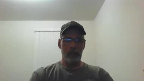 Snapshot of mustang_daddy chatting on November 8, 1:39 am 307MountainMan online show from November 8, 1:39 am