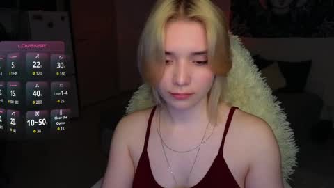 Molly online show from May 23, 9:08 pm