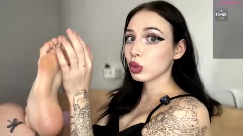 Viola online show from September 11, 7:52 am