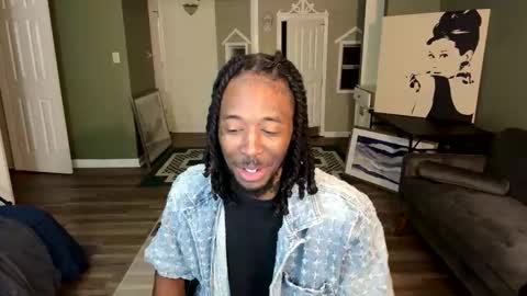 mycreamydreams online show from March 28, 3:55 pm