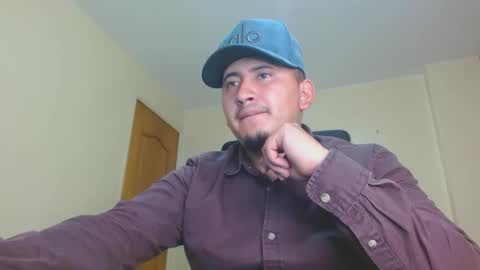 myke_andrade online show from December 7, 5:09 pm