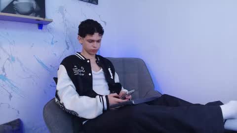 Mykel   online show from November 4, 5:45 pm