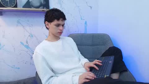 Mykel   online show from November 5, 2:39 pm